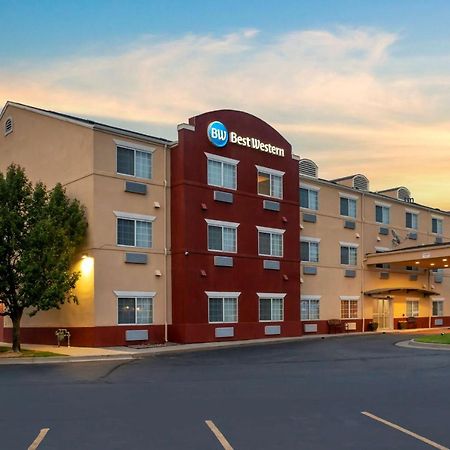 Best Western Governors Inn And Suites Wichita Esterno foto